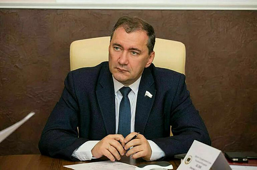 Дмитрий Белик